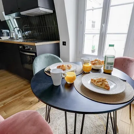 Appartement Madeleine - Concorde Parijs